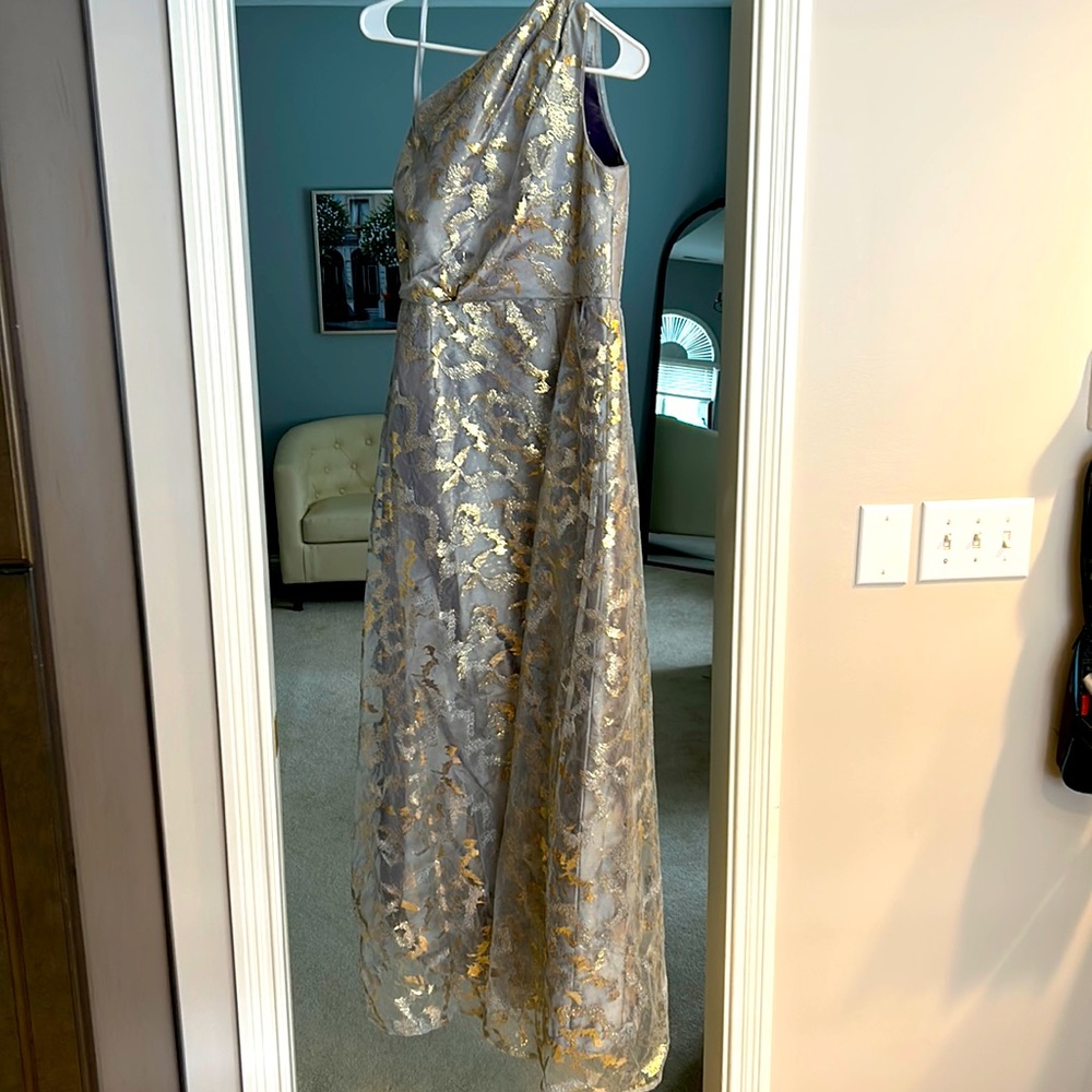 Adrianna Papell size 8 gown